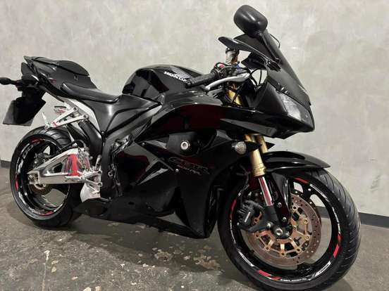 HONDA-CBR 600RR-2012