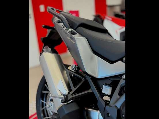 HONDA-CRF 1100L AFRICA TWIN ADVENTURE SPORTS ES DCT HONDA-CRF 1100L AFRICA TWIN ADVENTURE SPORTS ES DCT-2026