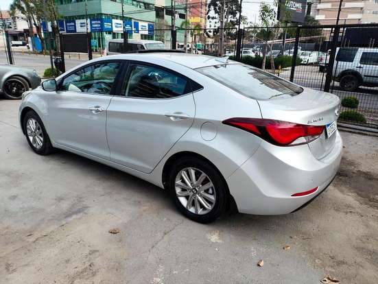 HYUNDAI-ELANTRA-2013