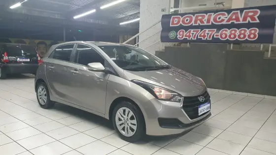 HYUNDAI HB20 1.0 COMFORT 12V FLEX 4P MANUAL HYUNDAI HB20 1.0 COMFORT 12V FLEX 4P MANUAL