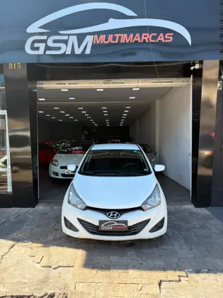 HYUNDAI HB20 1.0 COMFORT PLUS 12V FLEX 4P MANUAL HYUNDAI HB20 1.0 COMFORT PLUS 12V FLEX 4P MANUAL