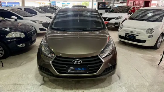 HYUNDAI HB20 1.0 COMFORT PLUS 12V FLEX 4P MANUAL HYUNDAI HB20 1.0 COMFORT PLUS 12V FLEX 4P MANUAL