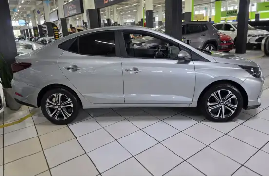 HYUNDAI-HB20S-2022