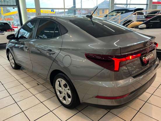 HYUNDAI-HB20S-1.0 12V FLEX COMFORT PLUS MANUAL HYUNDAI-HB20S-2023