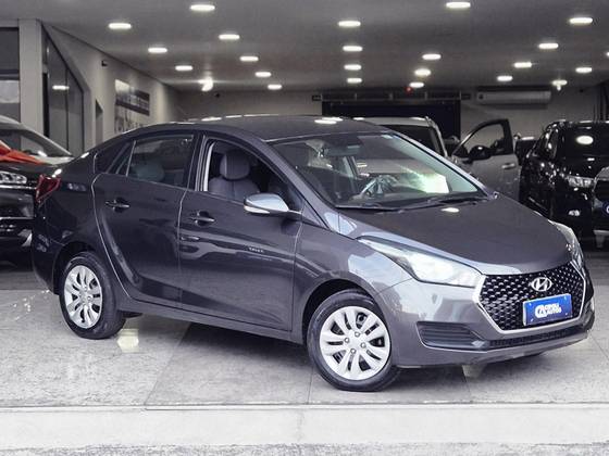 HYUNDAI HB20S 1.0 COMFORT PLUS 12V FLEX 4P MANUAL