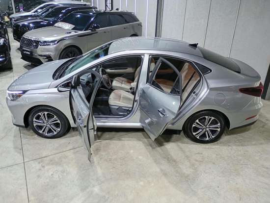 HYUNDAI-HB20S-2024