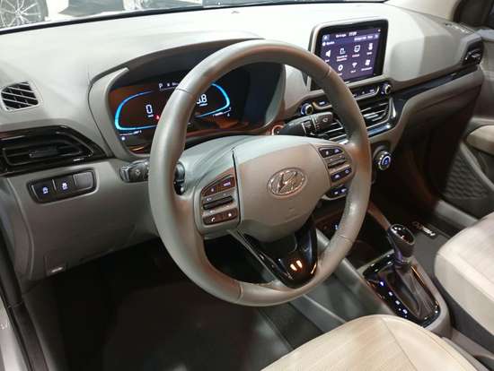 HYUNDAI-HB20S-2024