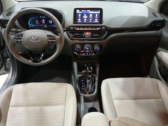 HYUNDAI-HB20S-2024