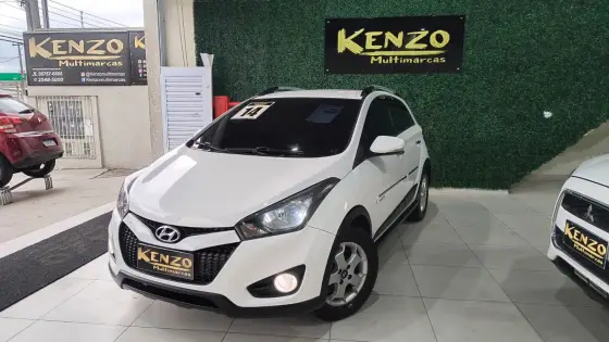 HYUNDAI HB20X 1.6 16V PREMIUM FLEX 4P AUTOMÁTICO HYUNDAI HB20X 1.6 16V PREMIUM FLEX 4P AUTOMÁTICO