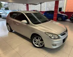 HYUNDAI I30 2.0 MPFI GLS 16V GASOLINA 4P MANUAL HYUNDAI I30 2.0 MPFI GLS 16V GASOLINA 4P MANUAL