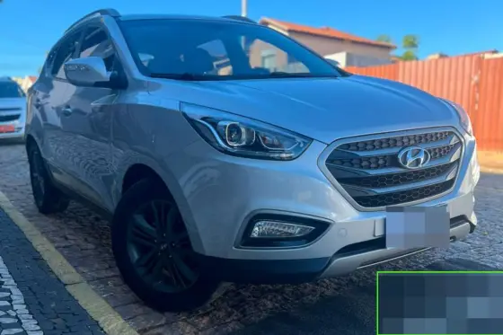 HYUNDAI IX35 2.0 MPFI GL 16V FLEX 4P AUTOMÁTICO HYUNDAI IX35 2.0 MPFI GL 16V FLEX 4P AUTOMÁTICO