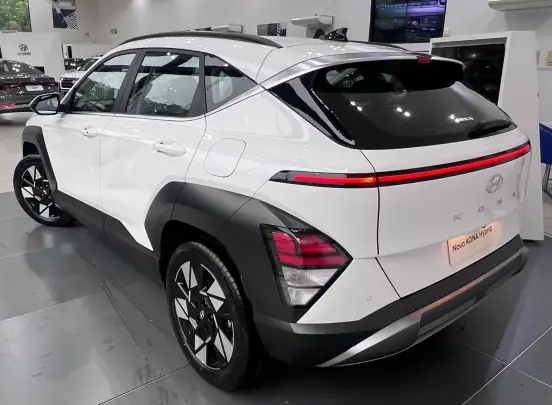 HYUNDAI-KONA-2025