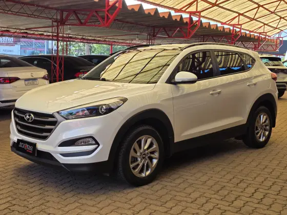 HYUNDAI TUCSON 1.6 16V T-GDI GASOLINA GLS ECOSHIFT HYUNDAI TUCSON 1.6 16V T-GDI GASOLINA GLS ECOSHIFT