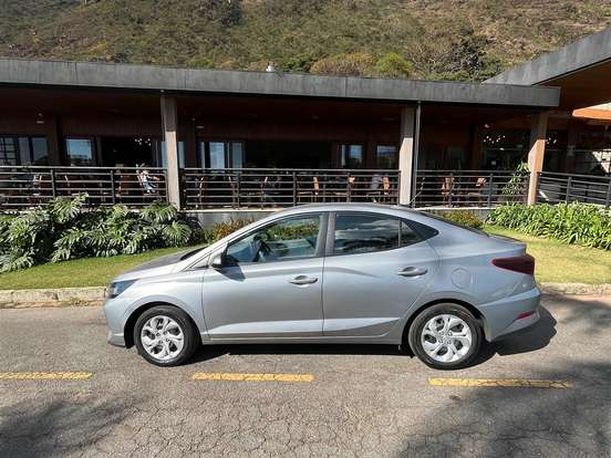 HYUNDAI-HB20S-1.0 12V FLEX COMFORT PLUS MANUAL HYUNDAI-HB20S-2024