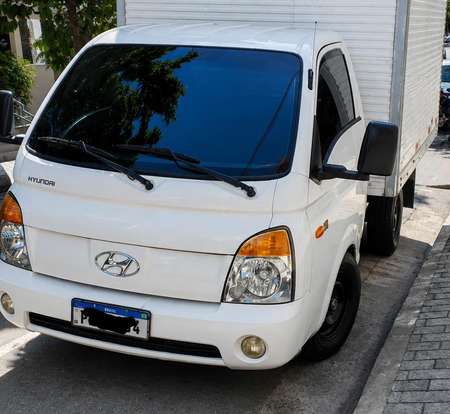 HYUNDAI-HR-2011