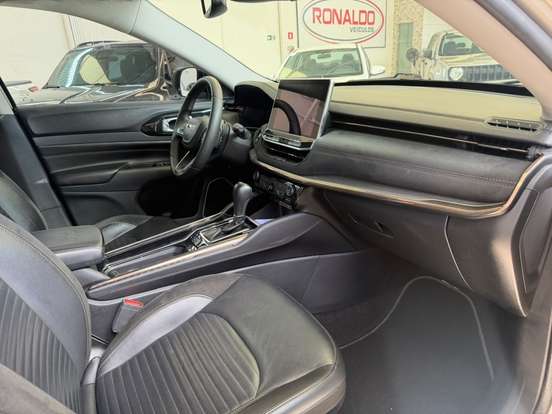 JEEP-COMMANDER-1.3 T270 TURBO FLEX LIMITED AT6 JEEP-COMMANDER-2023