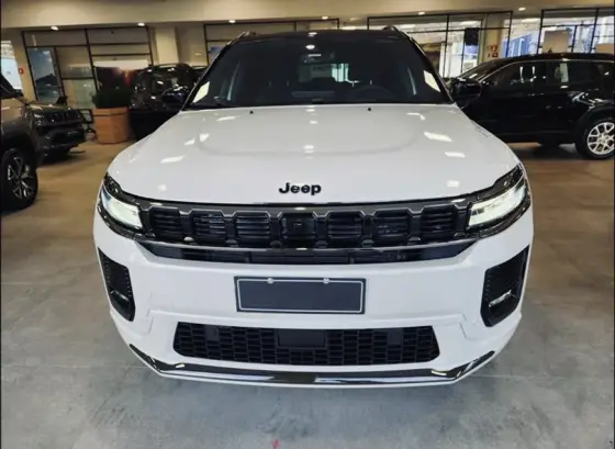 JEEP COMMANDER 2.0 HURRICANE 4 TURBO FLEX BLACKHAWK AT9 JEEP COMMANDER 2.0 HURRICANE 4 TURBO FLEX BLACKHAWK AT9