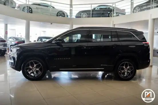 JEEP-COMMANDER-2021