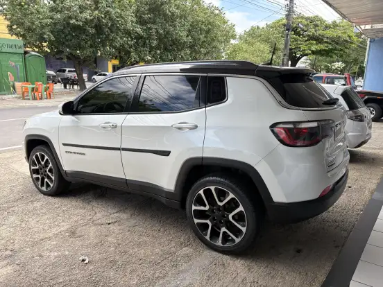 JEEP-COMPASS-2.0 16V DIESEL LIMITED 4X4 AUTOMÁTICO JEEP-COMPASS-2020