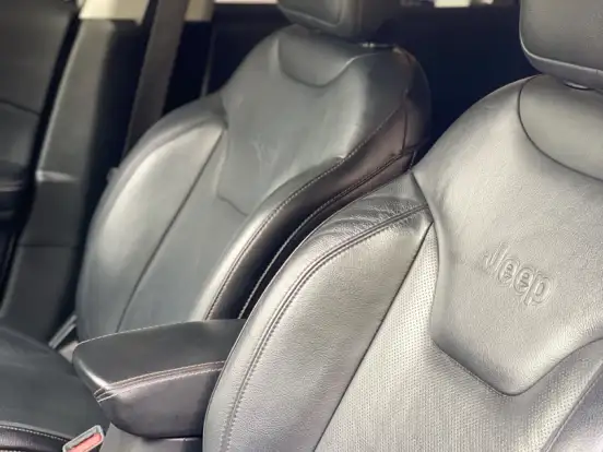 JEEP-COMPASS-2.0 16V DIESEL LONGITUDE 4X4 AUTOMÁTICO JEEP-COMPASS-2019