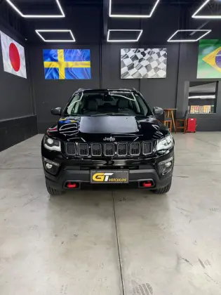 JEEP COMPASS 2.0 16V DIESEL TRAILHAWK 4X4 AUTOMÁTICO JEEP COMPASS 2.0 16V DIESEL TRAILHAWK 4X4 AUTOMÁTICO