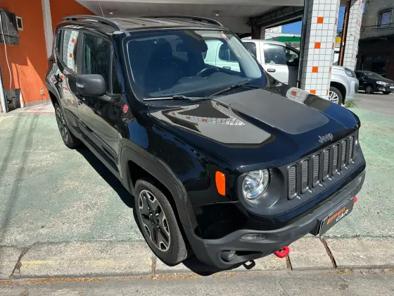 JEEP RENEGADE 2.0 16V TURBO DIESEL TRAILHAWK 4P 4X4 AUTOMÁTICO JEEP RENEGADE 2.0 16V TURBO DIESEL TRAILHAWK 4P 4X4 AUTOMÁTICO