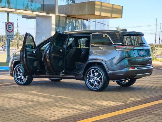 JEEP-COMMANDER-1.3 T270 TURBO FLEX OVERLAND AT6 JEEP-COMMANDER-2022