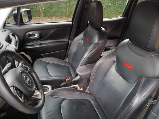 JEEP-RENEGADE-2016