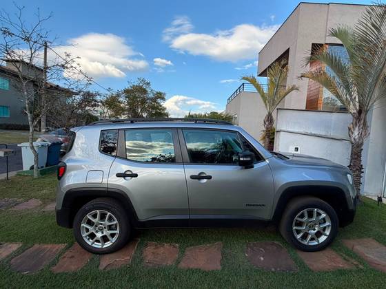 JEEP RENEGADE 1.8 16V FLEX SPORT 4P AUTOMÁTICO