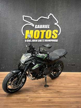 KAWASAKI-ER-6N-2016