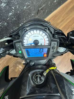 KAWASAKI-ER-6N-2016