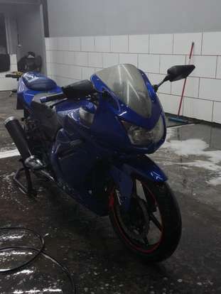 KAWASAKI-NINJA 250R-2010
