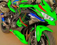 KAWASAKI NINJA ZX-4R KAWASAKI NINJA ZX-4R