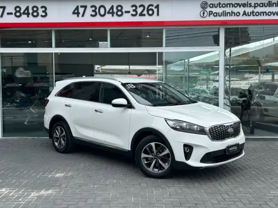 KIA-SORENTO-2.4 16V GASOLINA EX 7L AUTOMÁTICO KIA-SORENTO-2018