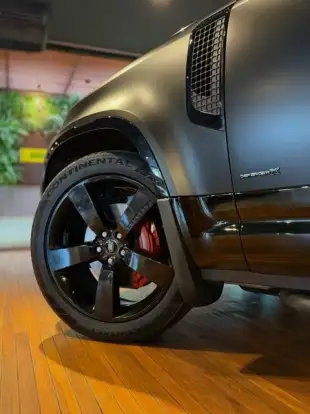 LAND ROVER-DEFENDER-2024