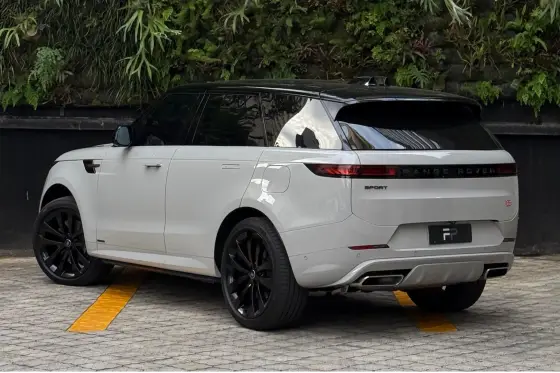 LAND ROVER RANGE ROVER SPORT 3.0 P550e PHEV AUTOBIOGRAPHY AWD AUTOMÁTICO LAND ROVER RANGE ROVER SPORT 3.0 P550e PHEV AUTOBIOGRAPHY AWD AUTOMÁTICO