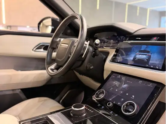 LAND ROVER-RANGE ROVER VELAR-2.0 P300 GASOLINA R-DYNAMIC SE AUTOMÁTICO LAND ROVER-RANGE ROVER VELAR-2020