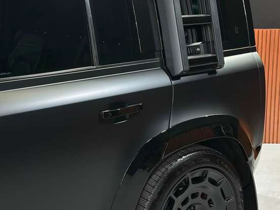 LAND ROVER-DEFENDER-2.0 P300 GASOLINA 110 SE AWD AUTOMÁTICO LAND ROVER-DEFENDER-2021