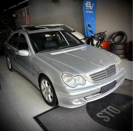 MERCEDES-BENZ C 180 K 1.8 CLASSIC KOMPRESSOR 16V 143 CV GASOLINA 4P AUTOMÁTICO MERCEDES-BENZ C 180 K 1.8 CLASSIC KOMPRESSOR 16V 143 CV GASOLINA 4P AUTOMÁTICO