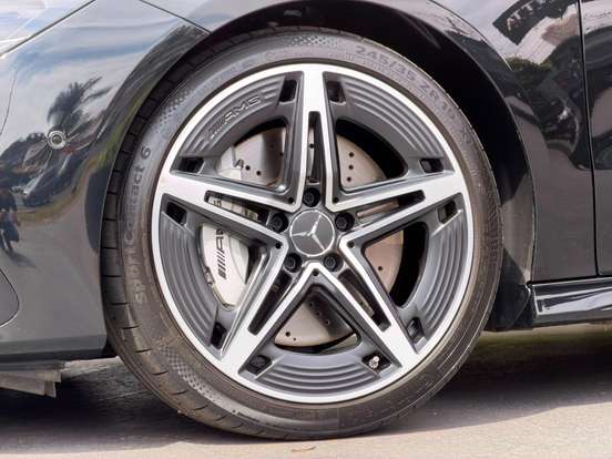 MERCEDES-BENZ-CLA 35 AMG-2025