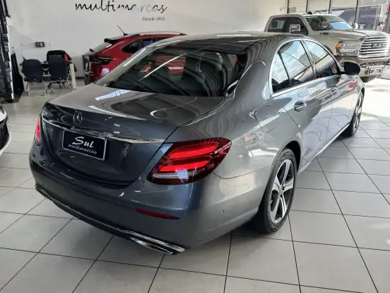 MERCEDES-BENZ-E 250-2017