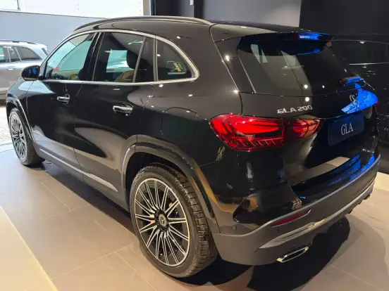 MERCEDES-BENZ-GLA 200-1.3 MHEV AMG LINE 7G-DCT MERCEDES-BENZ-GLA 200-2026