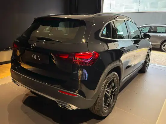 MERCEDES-BENZ-GLA 200-1.3 MHEV PROGRESSIVE 7G-DCT MERCEDES-BENZ-GLA 200-2026