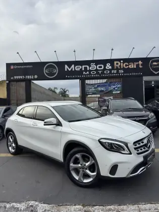 MERCEDES-BENZ GLA 200 1.6 CGI FLEX STYLE 7G-DCT MERCEDES-BENZ GLA 200 1.6 CGI FLEX STYLE 7G-DCT