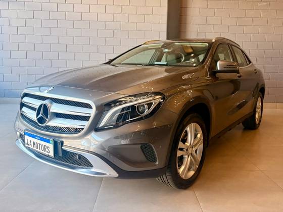 MERCEDES-BENZ GLA 200 1.6 CGI ADVANCE 16V TURBO FLEX 4P AUTOMÁTICO