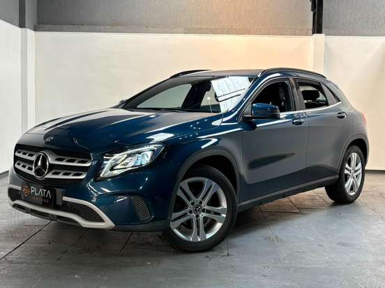MERCEDES-BENZ-GLA 200-2019
