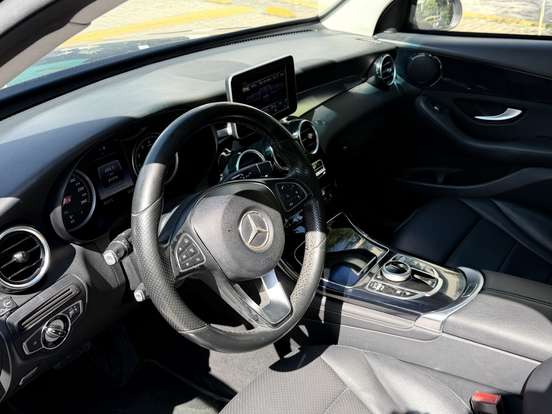 MERCEDES-BENZ-GLC 250-2016