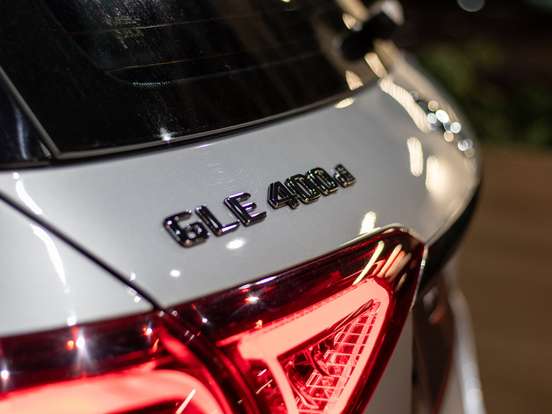 MERCEDES-BENZ-GLE 400d-2023