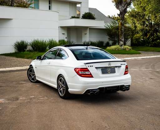 MERCEDES-BENZ-C 63 AMG-2013