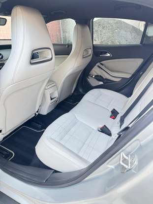 MERCEDES-BENZ-GLA 200-2014